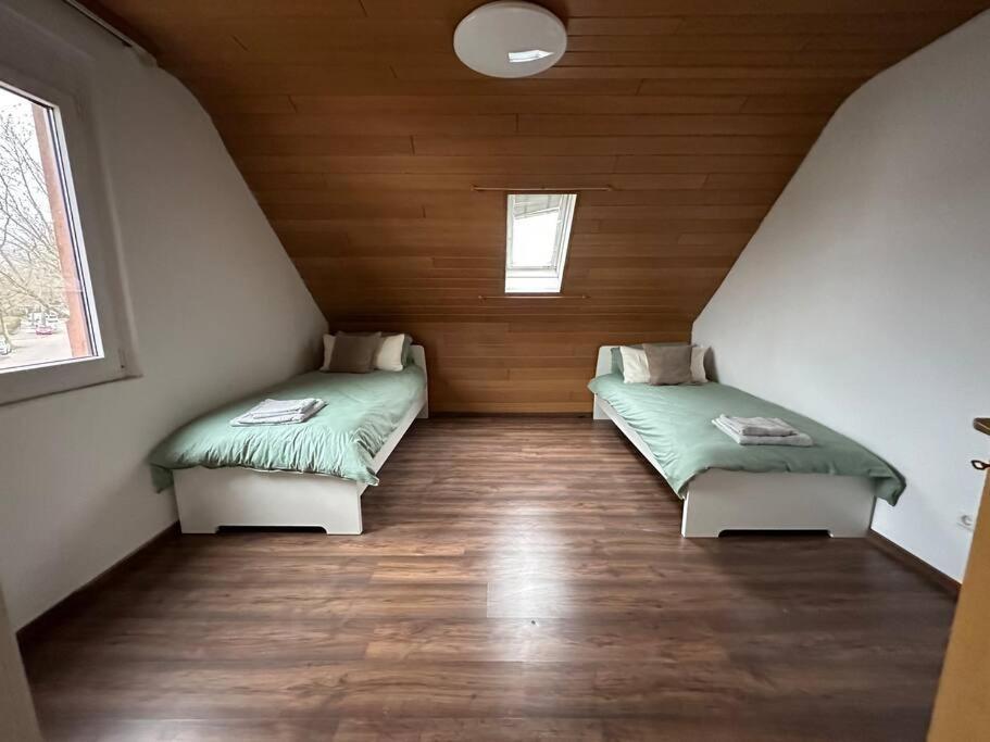 Ferienwohnung Malin Ludwigshafen am Rhein Buitenkant foto