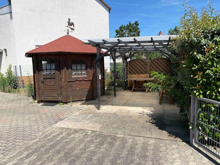 Ferienwohnung Malin Ludwigshafen am Rhein Buitenkant foto
